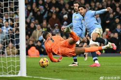 华体会APP下载-阿森纳客场不敌曼城，遭遇失利