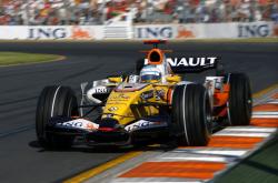 HTH Sports-雷诺车队完胜索伯车队，拉塞尔带队取胜