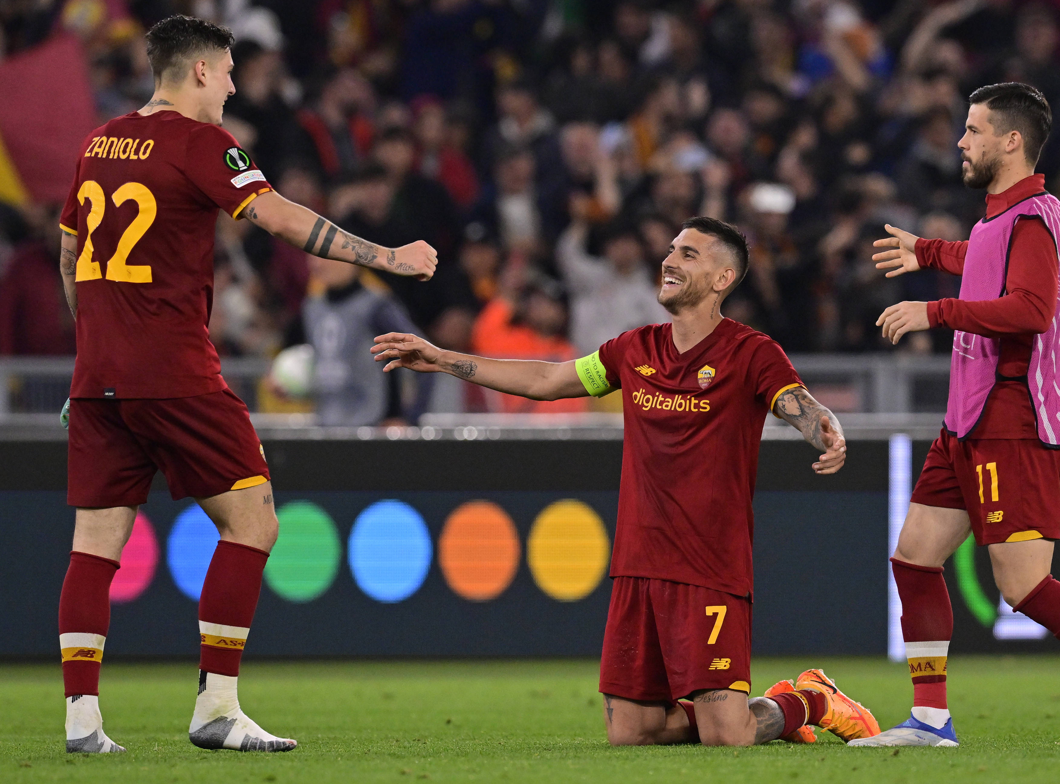 欧预赛球队整体战斗力提升，场面战局激烈