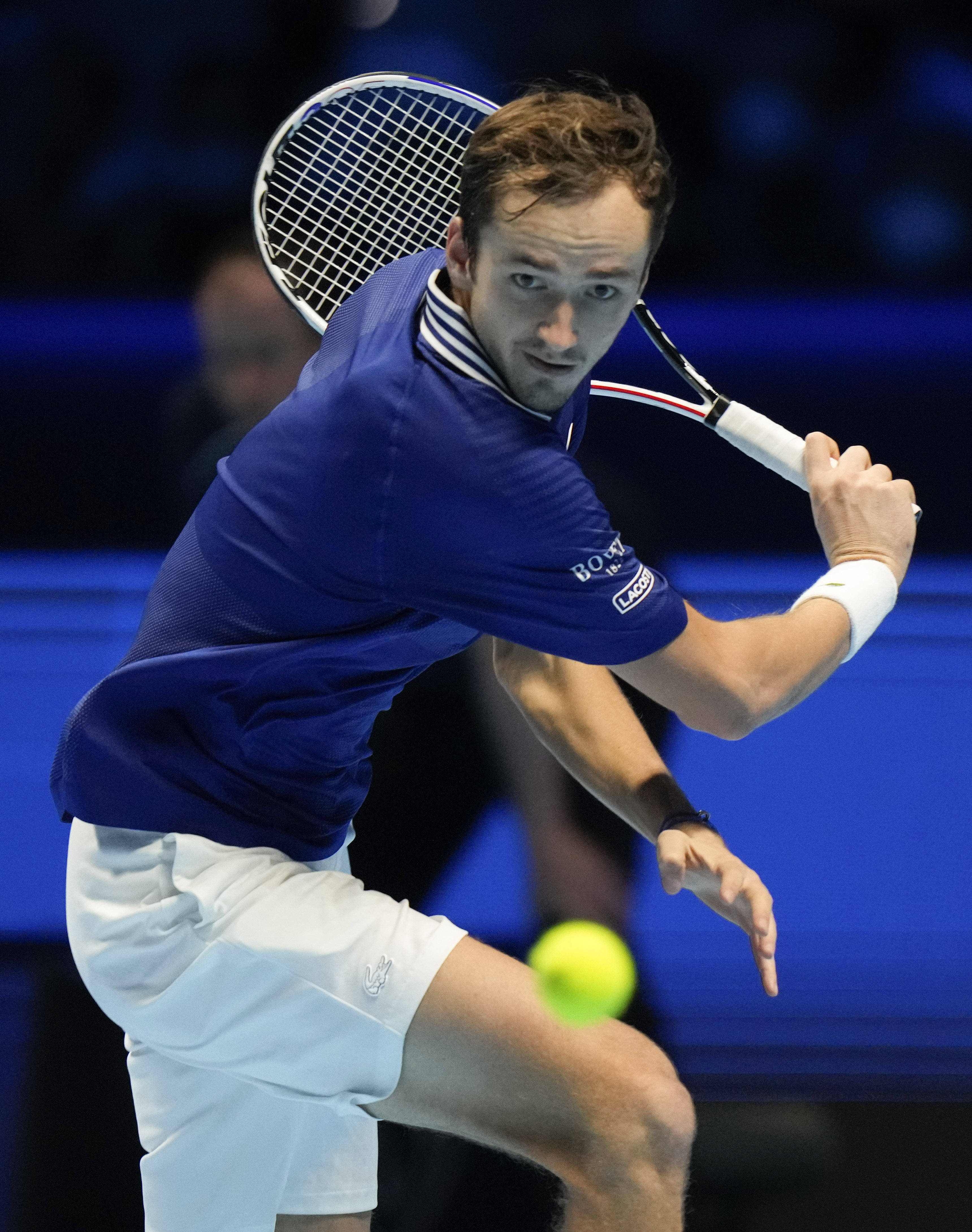 法国网球队力克日本网球队,梅德韦杰夫制霸全场的简单介绍 法国网球队力克日本网球队,梅德韦杰夫制霸全场的简单介绍