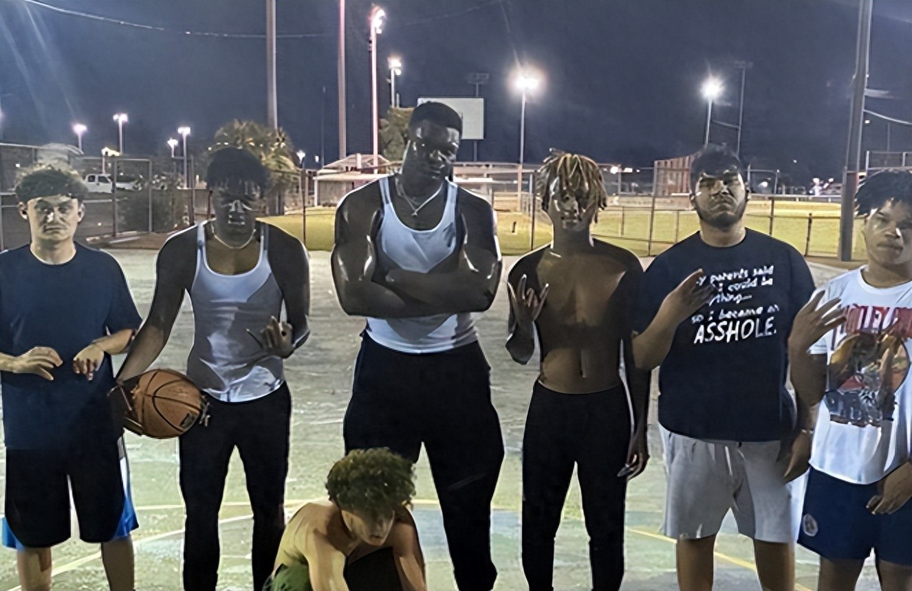 包含NBA球员积极参与社区服务活动的词条 包含NBA球员积极参与社区服务活动的词条