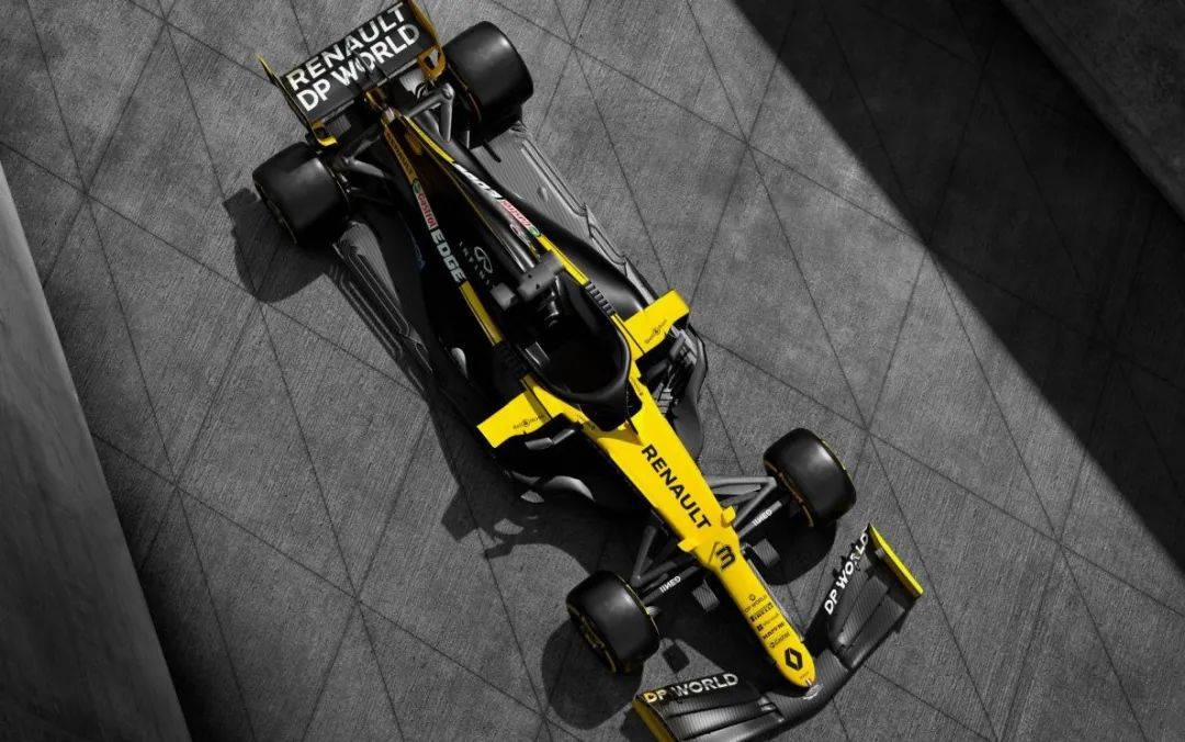 雷诺车队完胜索伯车队,拉塞尔带队取胜 雷诺车队完胜索伯车队,拉塞尔带队取胜