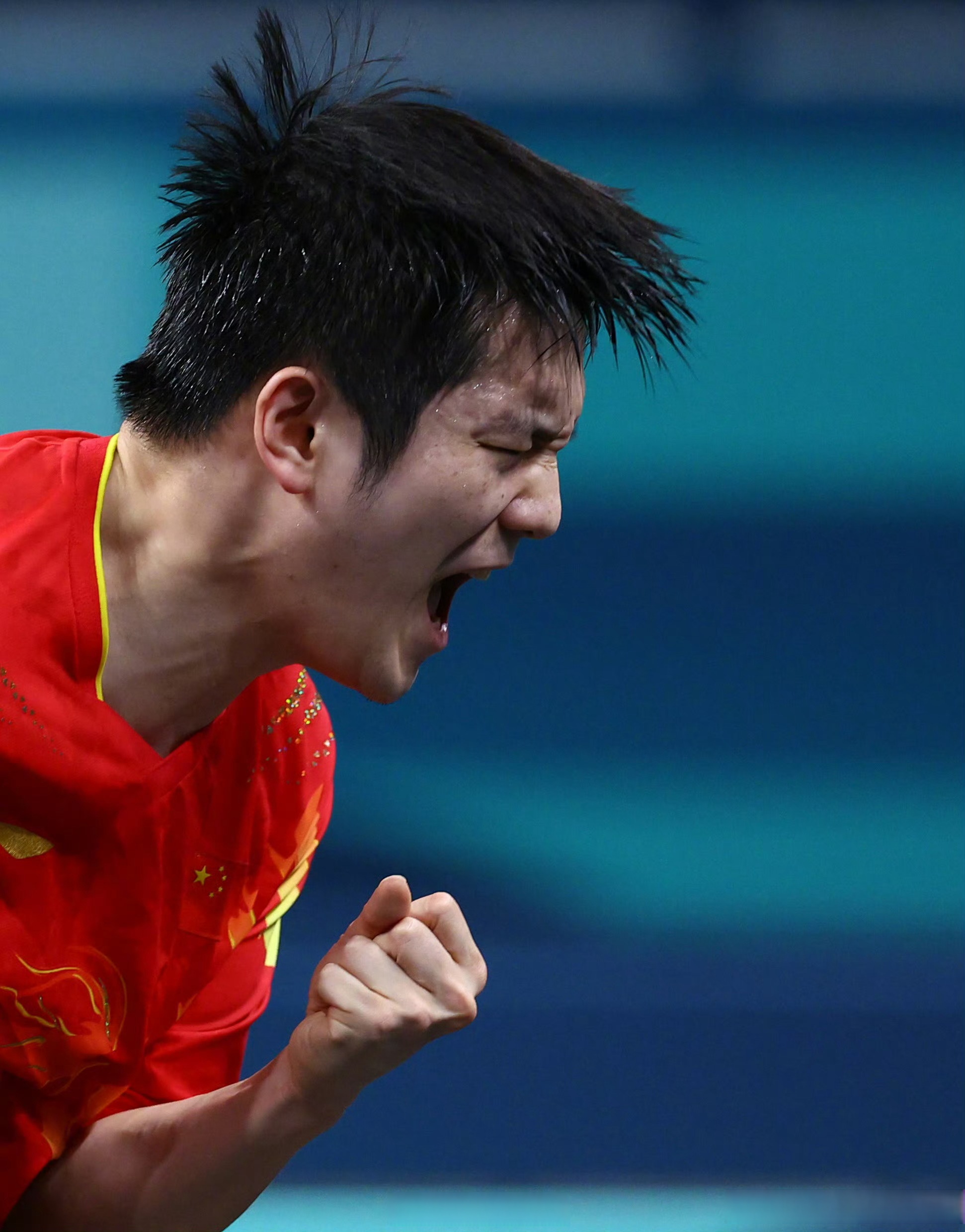 法国队险胜瑞典队，樊振东惊艳四座